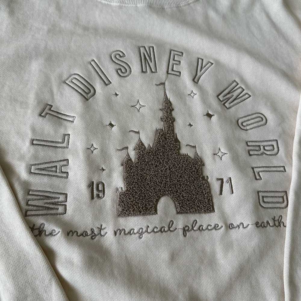 WDW women’s crewneck